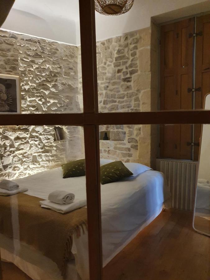 Apartmán Palmiers Et Crocos Du Vieux Nîmes Exteriér fotografie